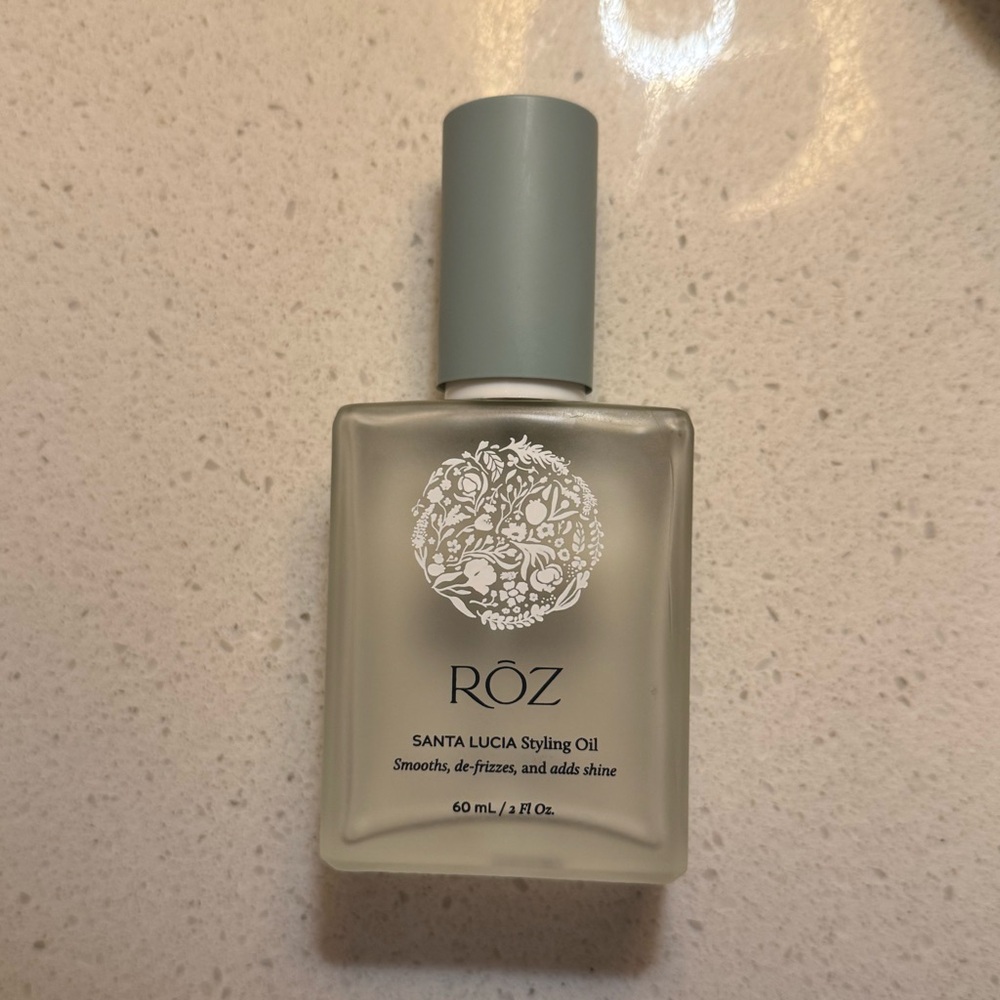 RŌZ Santa Lucia Styling Oil